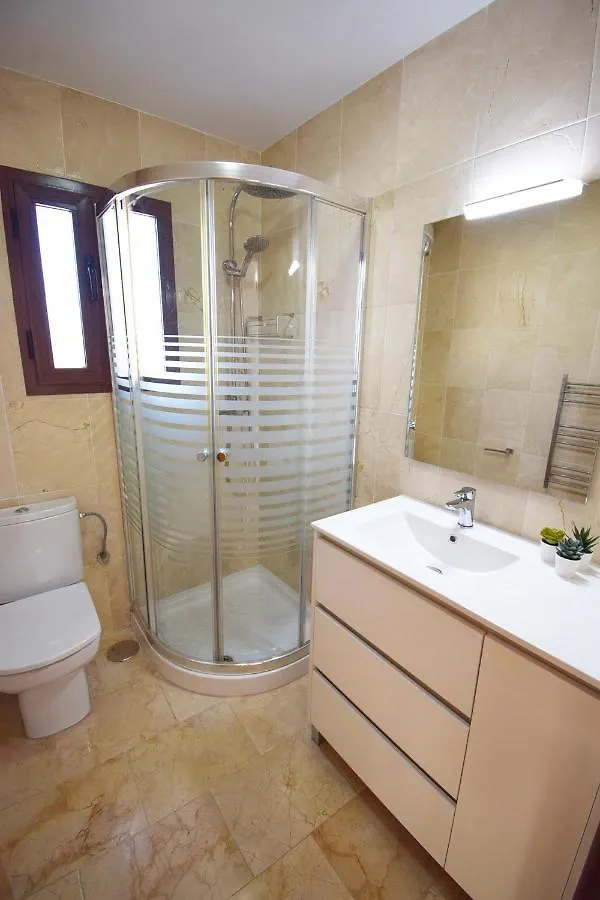 Frigiliana Penthouse: Poolside Retreat with Panoramic Views Apartment 0*,