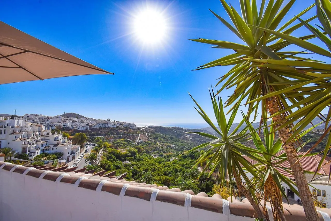 Apartman Penthouse 17A, Frigiliana 2 Bedroom, Pool, Large Terrace And Amazing Views In The Center Of Frigiliana Hansonholiday Rentals Spanyolország